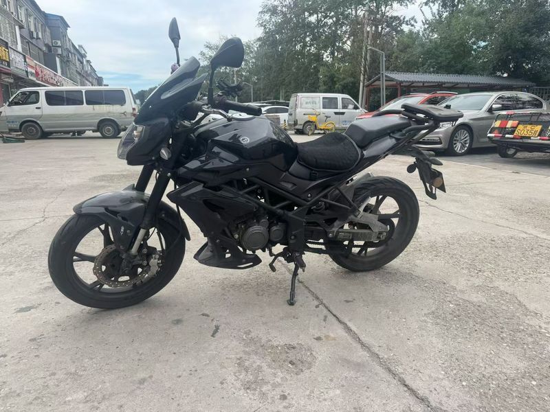 二手贝纳利红宝龙 TNT150i