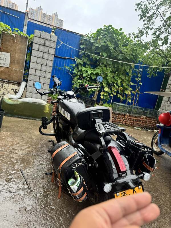 二手QJMOTOR闪300