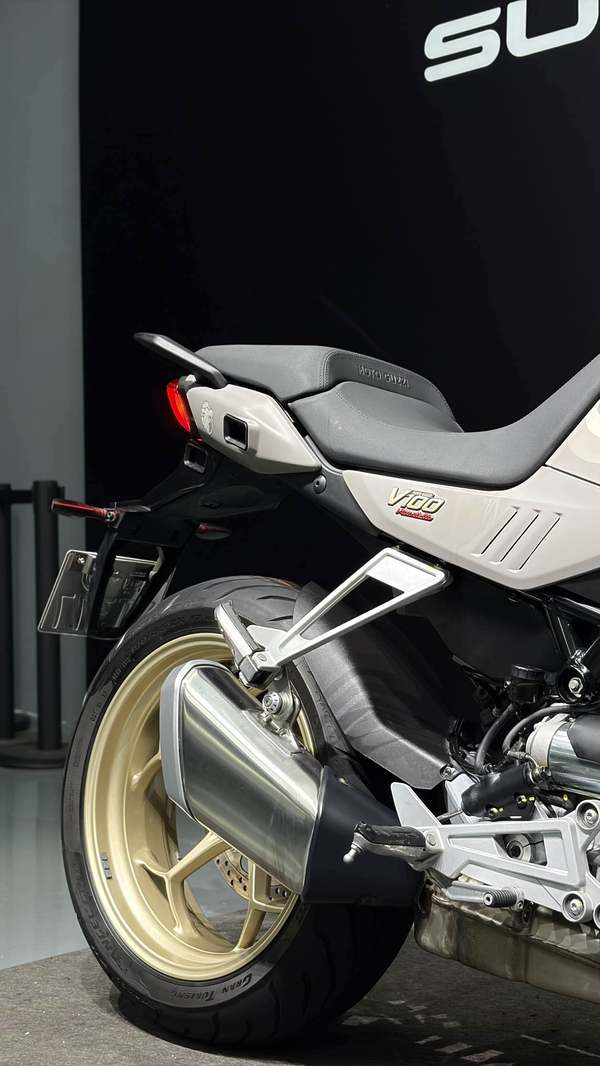 二手摩托古兹V100 Mandello