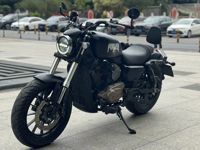 二手QJMOTOR闪300