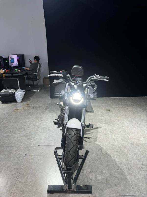 二手QJMOTOR闪300