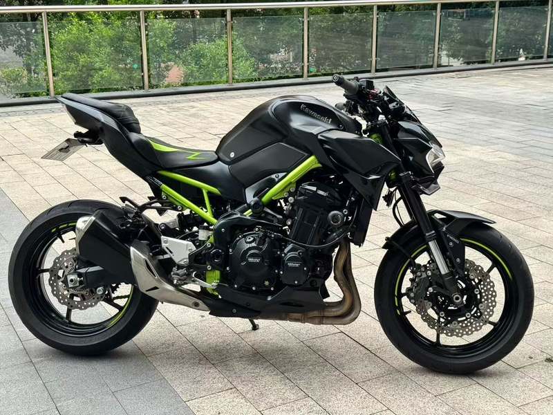 二手川崎Z900