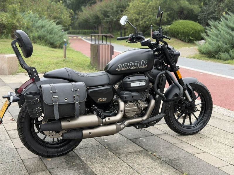 二手QJMOTOR闪300