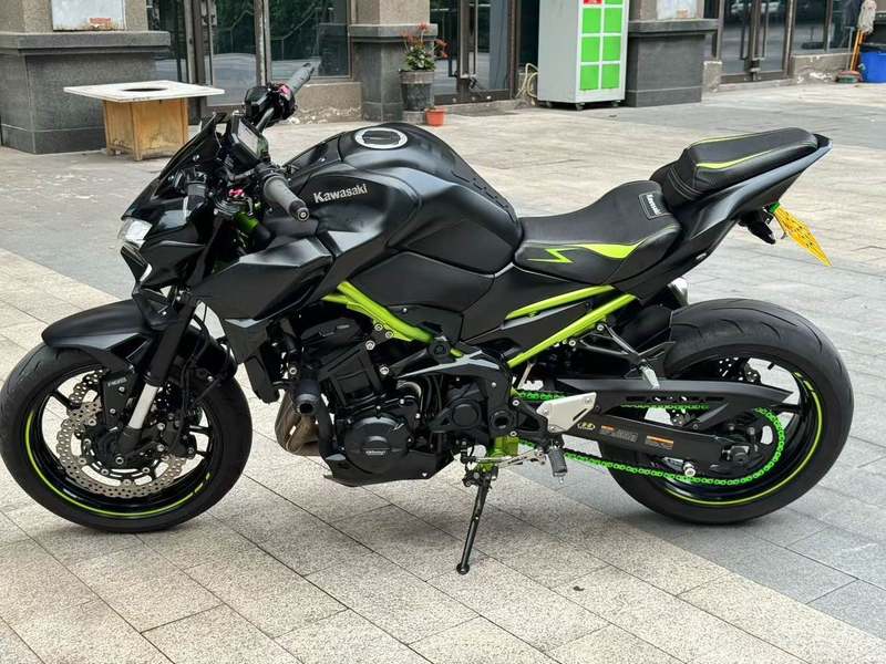 二手川崎Z900