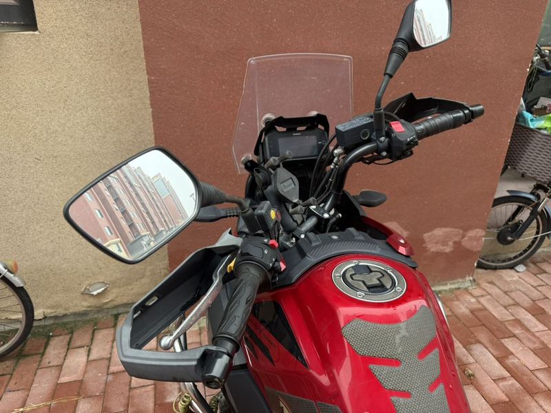 二手豪爵铃木DL250