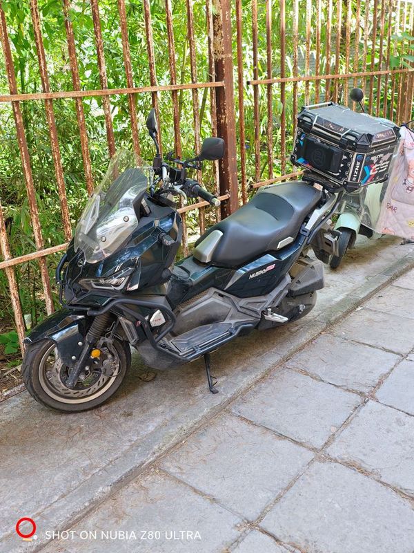 二手三阳哈士奇 Husky ADV150
