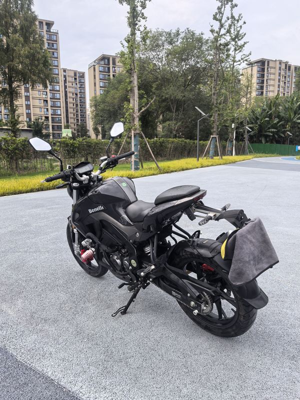 二手贝纳利小迅龙 BN150S