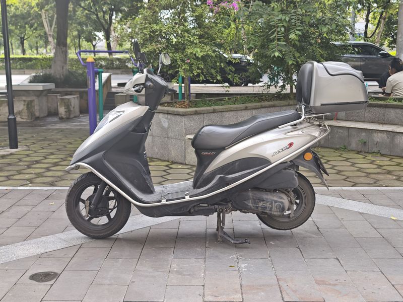 二手新大洲本田NS125D