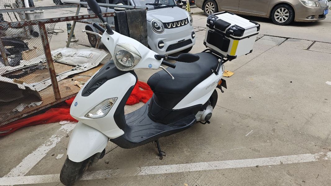 二手宗申比亚乔都市飞翔BYQ125T-3E