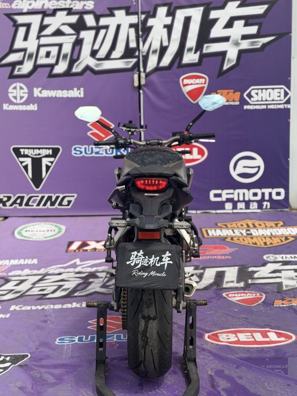 二手本田CB650R 