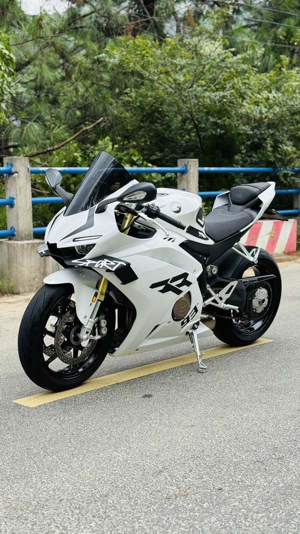二手张雪机车500RR