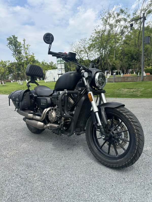 二手QJMOTOR闪300