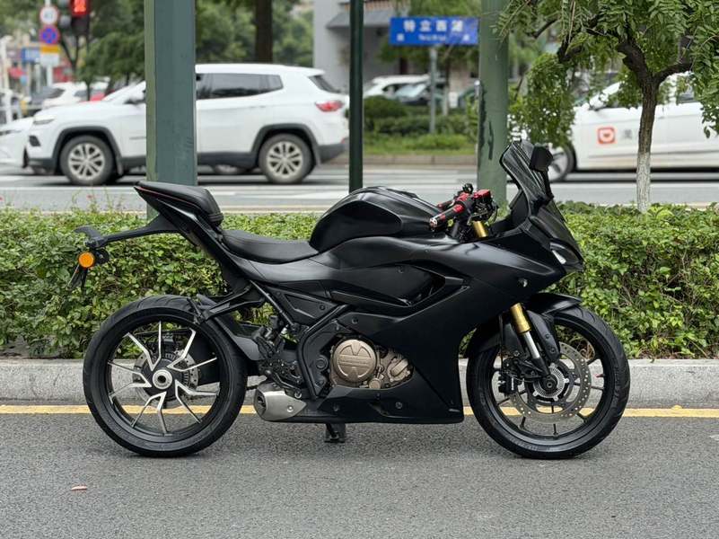 二手QJMOTOR赛250