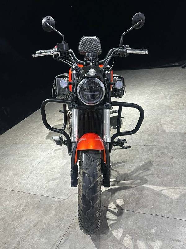 二手QJMOTOR闪300