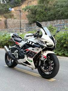 二手QJMOTOR赛800