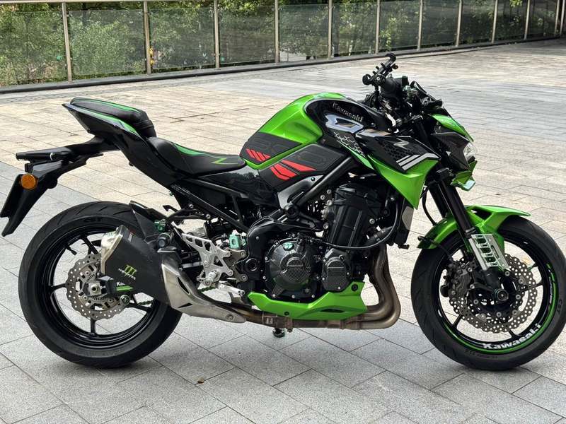 二手川崎Z900