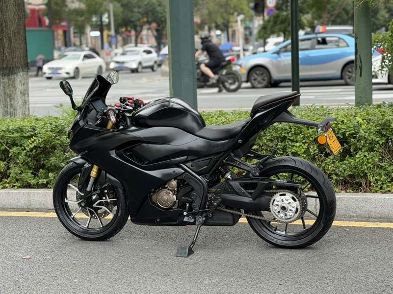二手QJMOTOR赛250