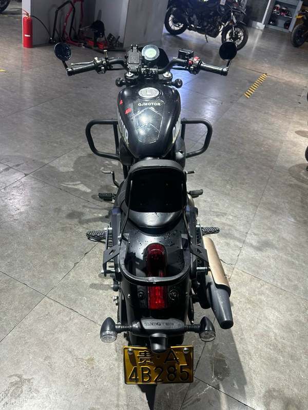 二手QJMOTOR闪300