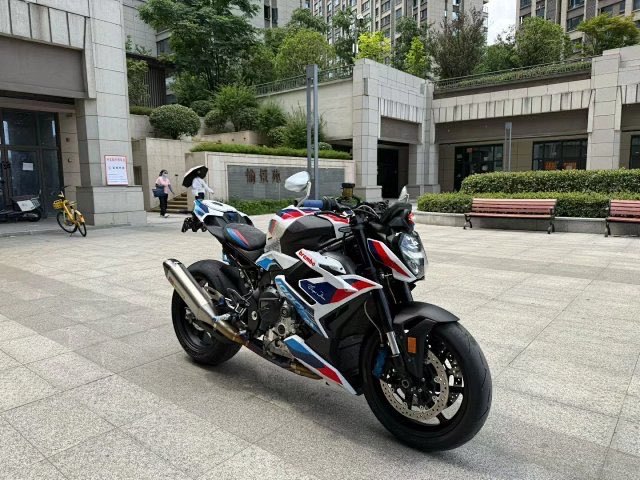 二手宝马M 1000 R