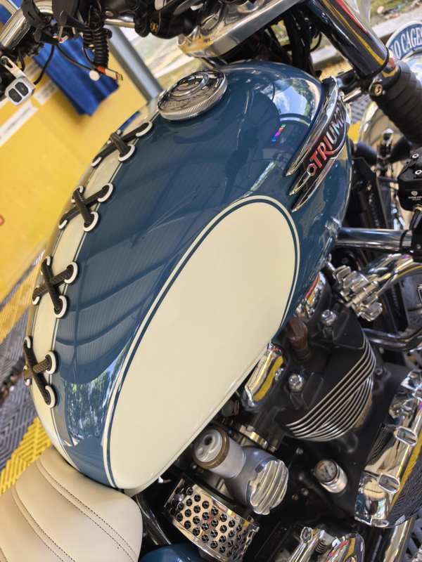 二手凯旋Bonneville T120