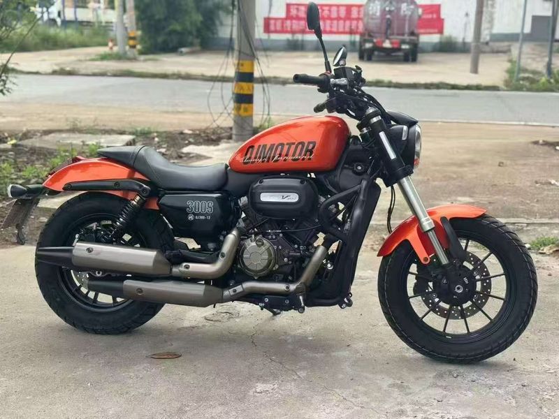 二手QJMOTOR闪300