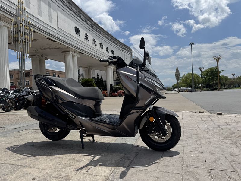 二手QJMOTOR鸿250