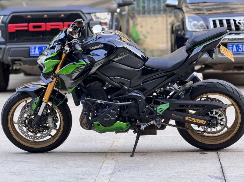 二手川崎Z900