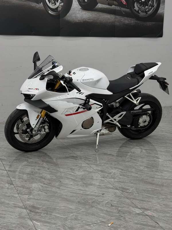 二手张雪机车500RR