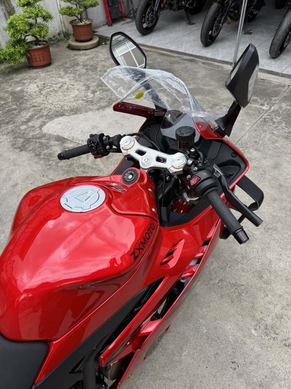 二手张雪机车500RR