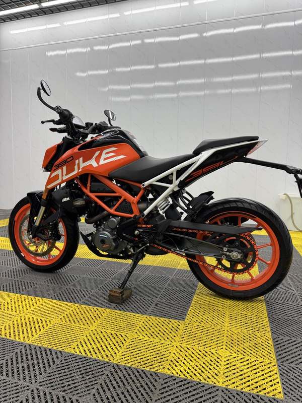二手KTMR2R390 Duke