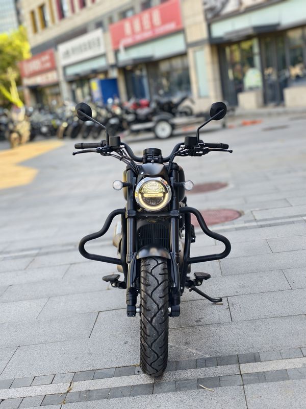 二手QJMOTOR闪300