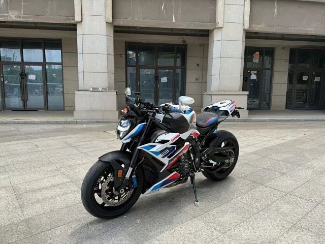 二手宝马M 1000 R