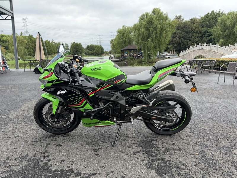 二手川崎ZX-4R