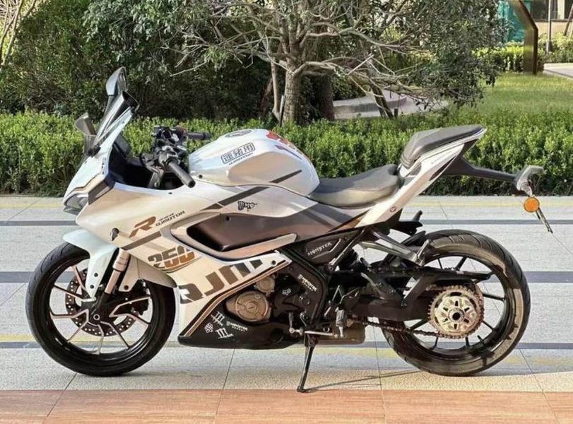 二手QJMOTOR赛250