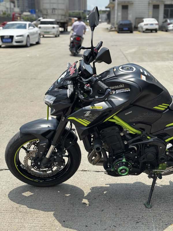 二手川崎Z900