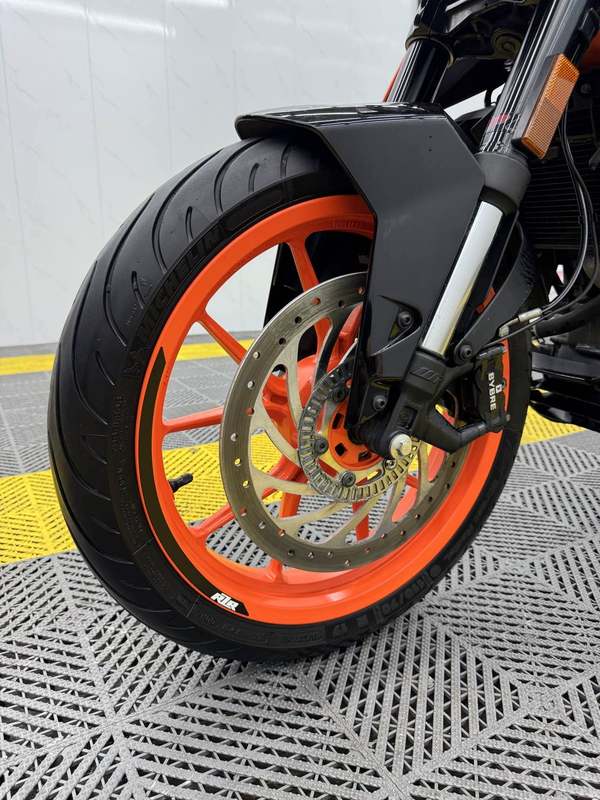 二手KTMR2R390 Duke