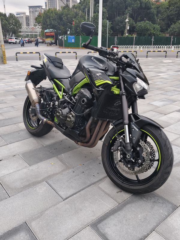 二手川崎Z900