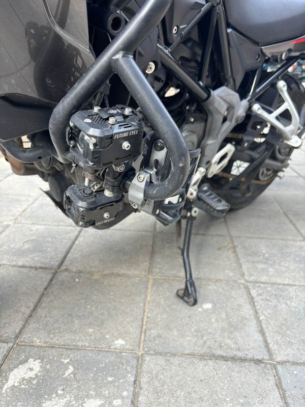 二手贝纳利金鹏 TRK502