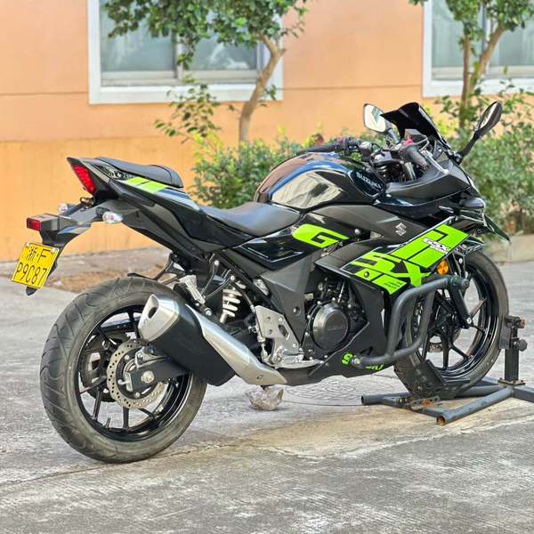 二手豪爵铃木GSX250R
