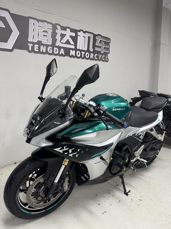 二手贝纳利龙卷风 Tornado 552R