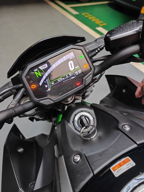 二手川崎Z900