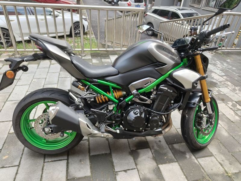 二手川崎Z900
