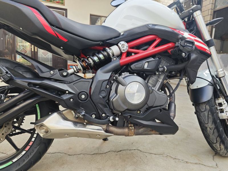 二手贝纳利蓝宝龙 BN302S