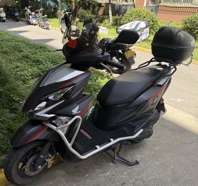 二手新大洲本田裂行 RX125Fi
