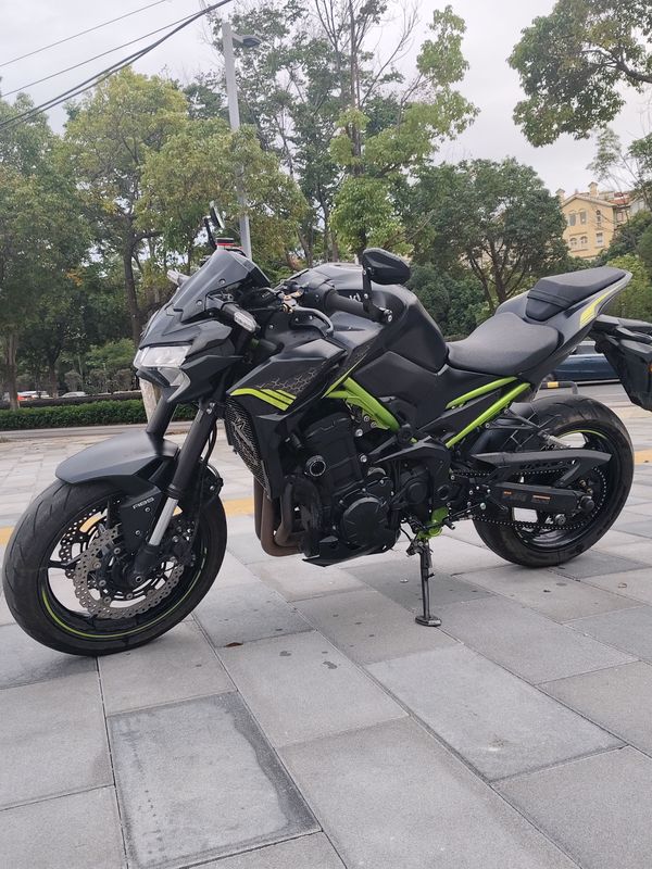 二手川崎Z900
