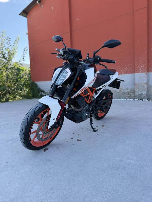 二手KTMR2R390 Duke