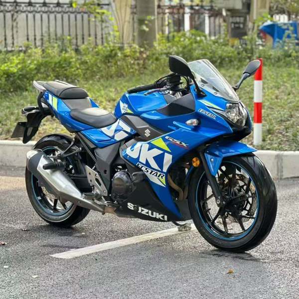 二手豪爵铃木GSX250R