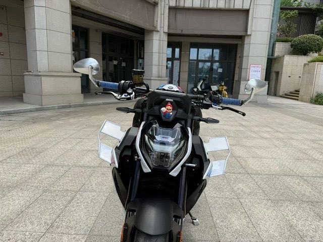 二手宝马M 1000 R