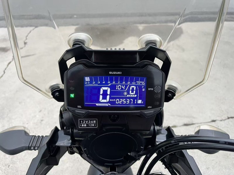 二手豪爵铃木DL250
