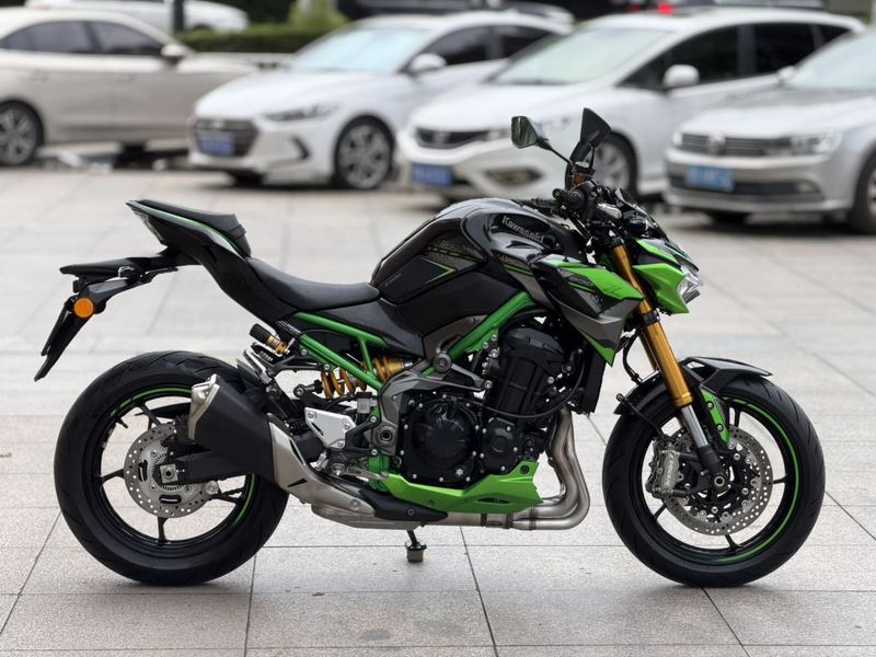 二手川崎Z900